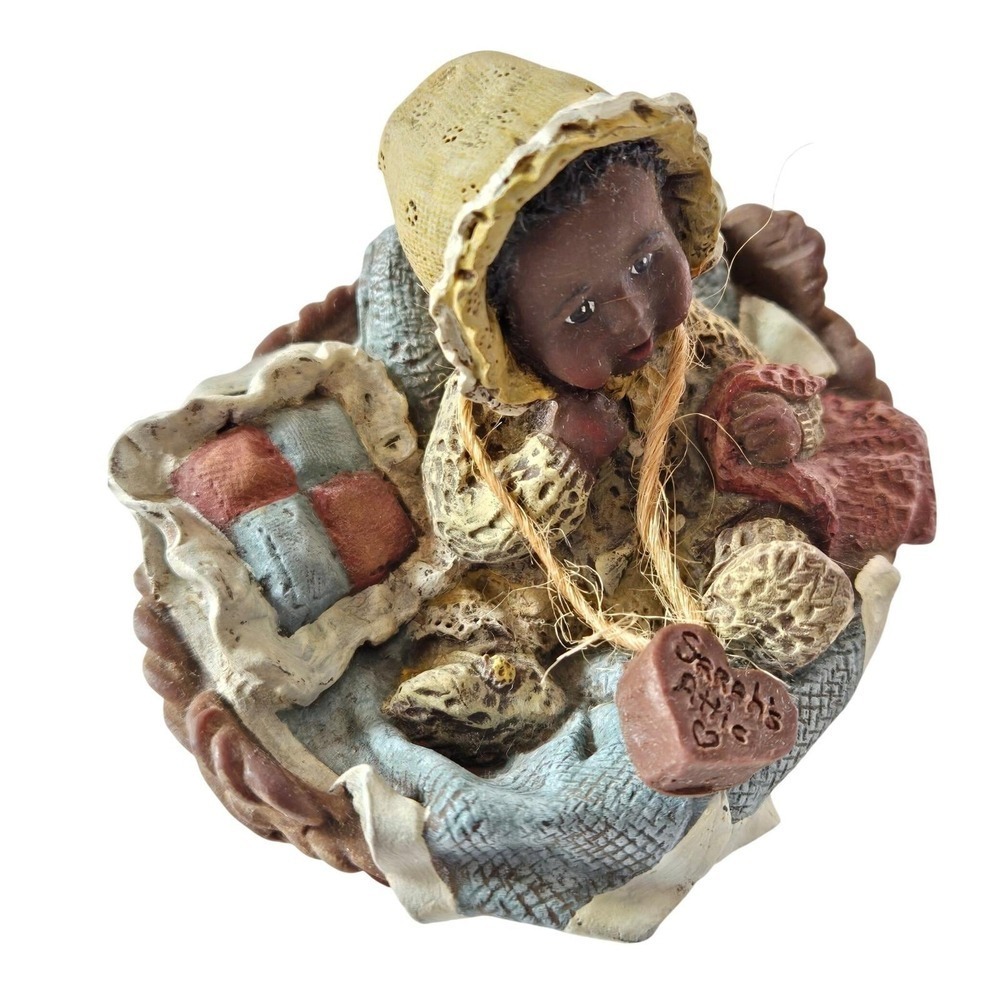 Vintage Black Americana Baby Figurine‎ "Daddy's Baby" 1990 Resin Basket Figure
